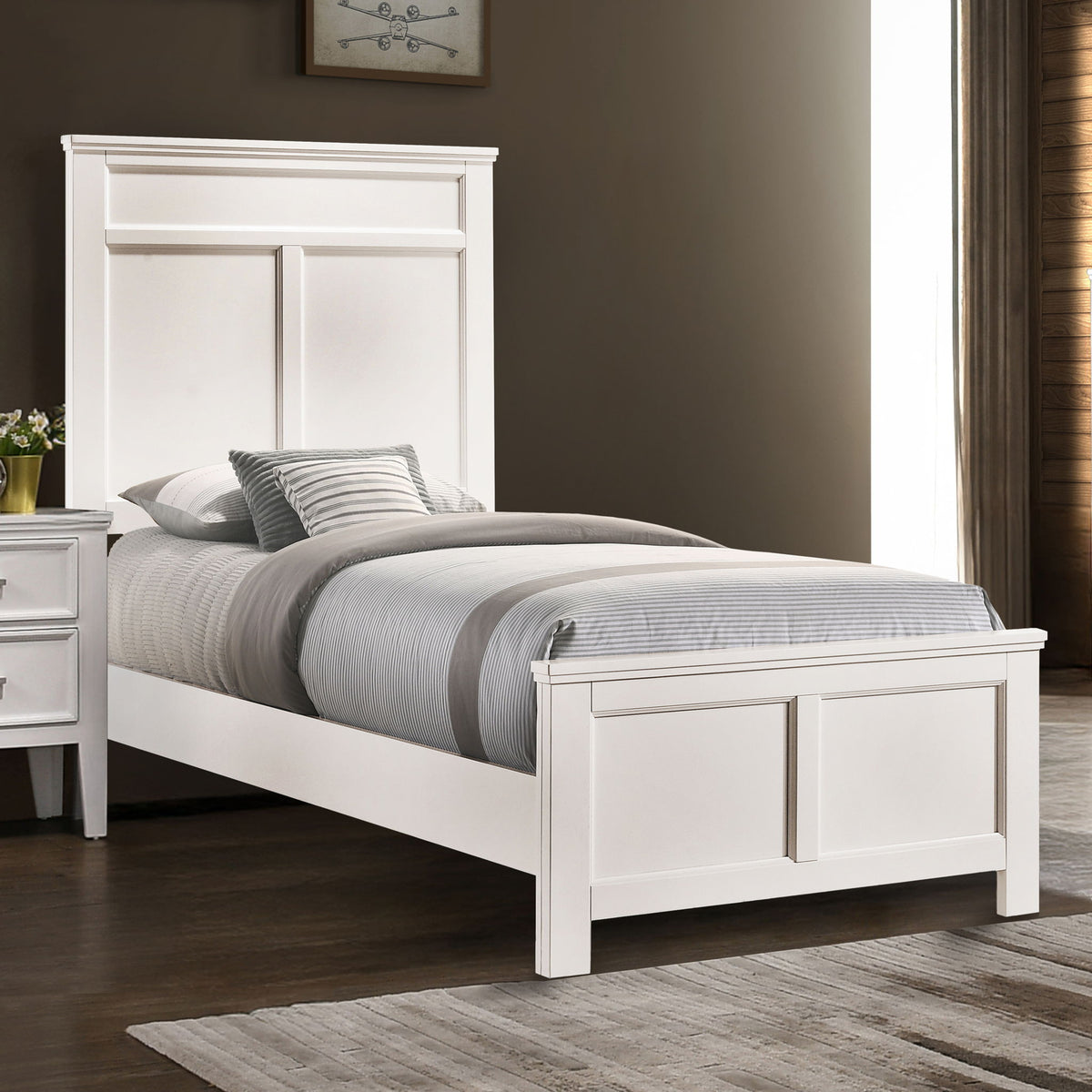 Andover - Panel Bed