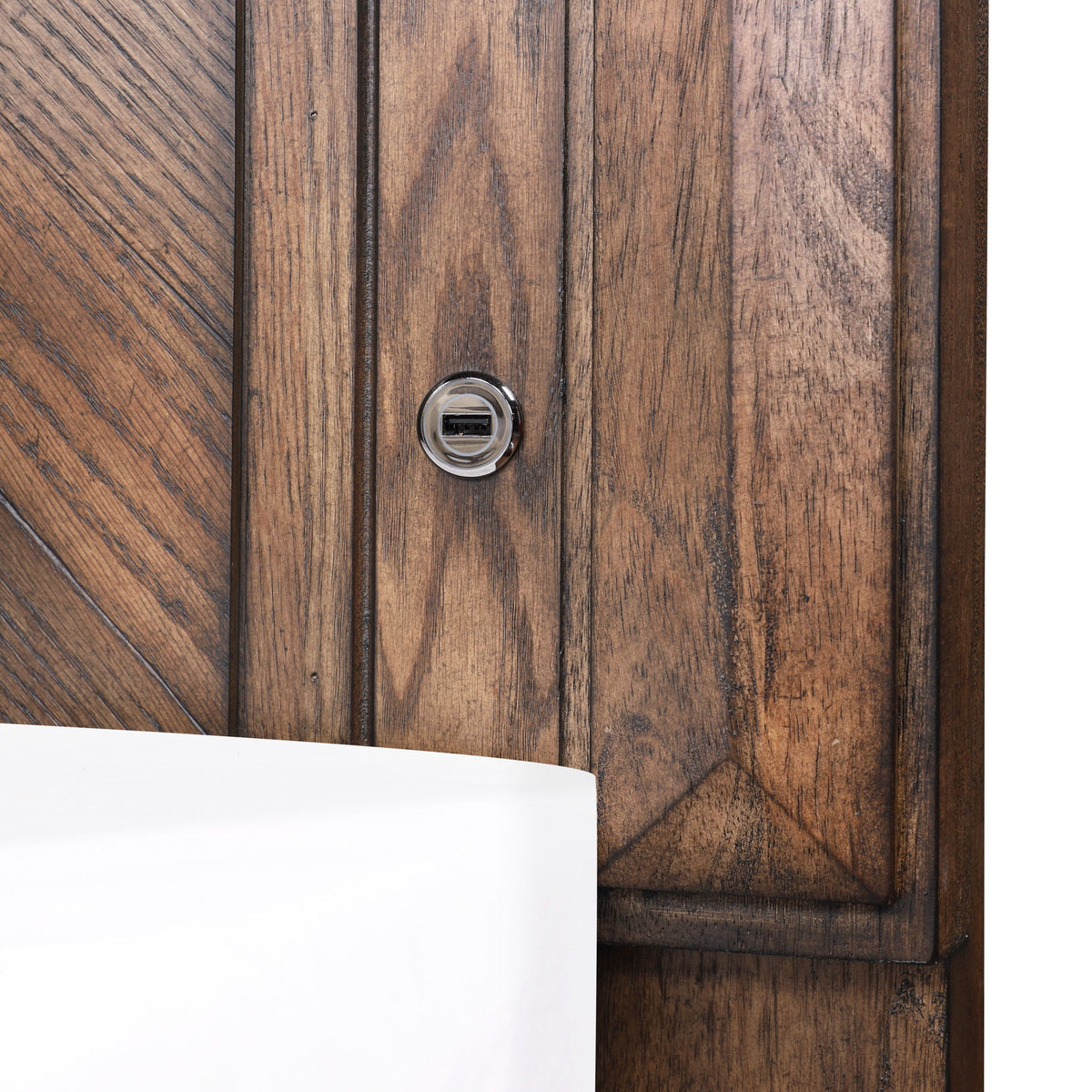 Mar Vista - 5/0 Queen Headboard - Walnut