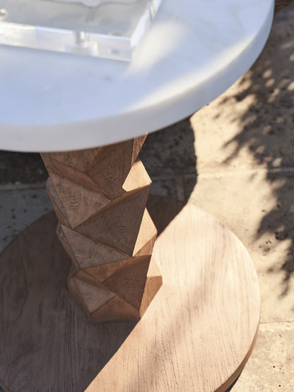 Isle Of Palms - Accent Table - Light Brown / White