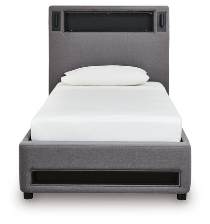 Verishaw - Upholstered Bed