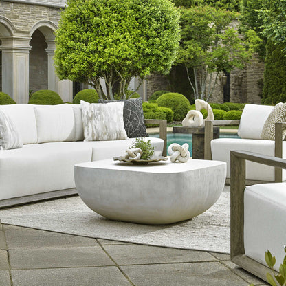 Alma - Concrete Outdoor Table