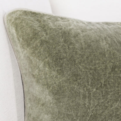 Heirloom Velvet - SLD Pillow - Moss