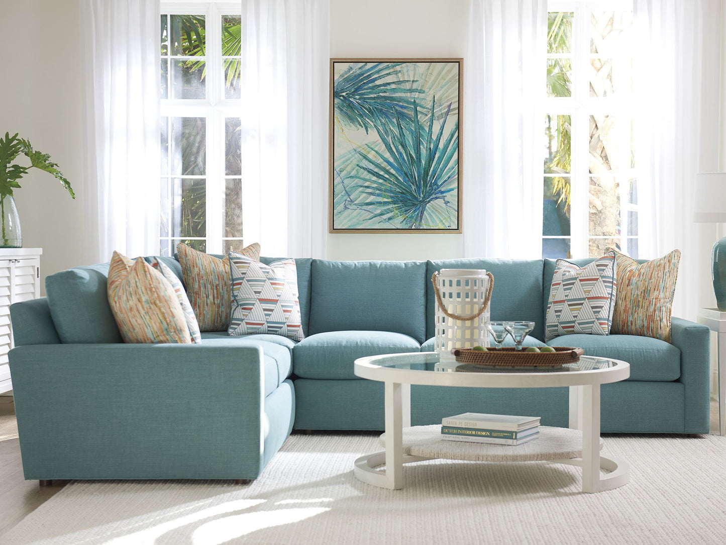Ocean Breeze - Pompano Round Cocktail Table - White