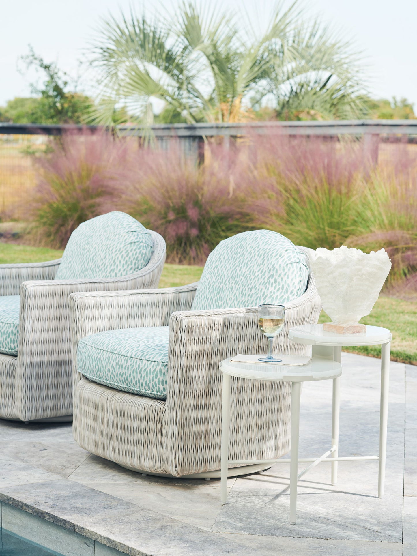 Seabrook - Swivel Lounge Chair - Beige / Blue