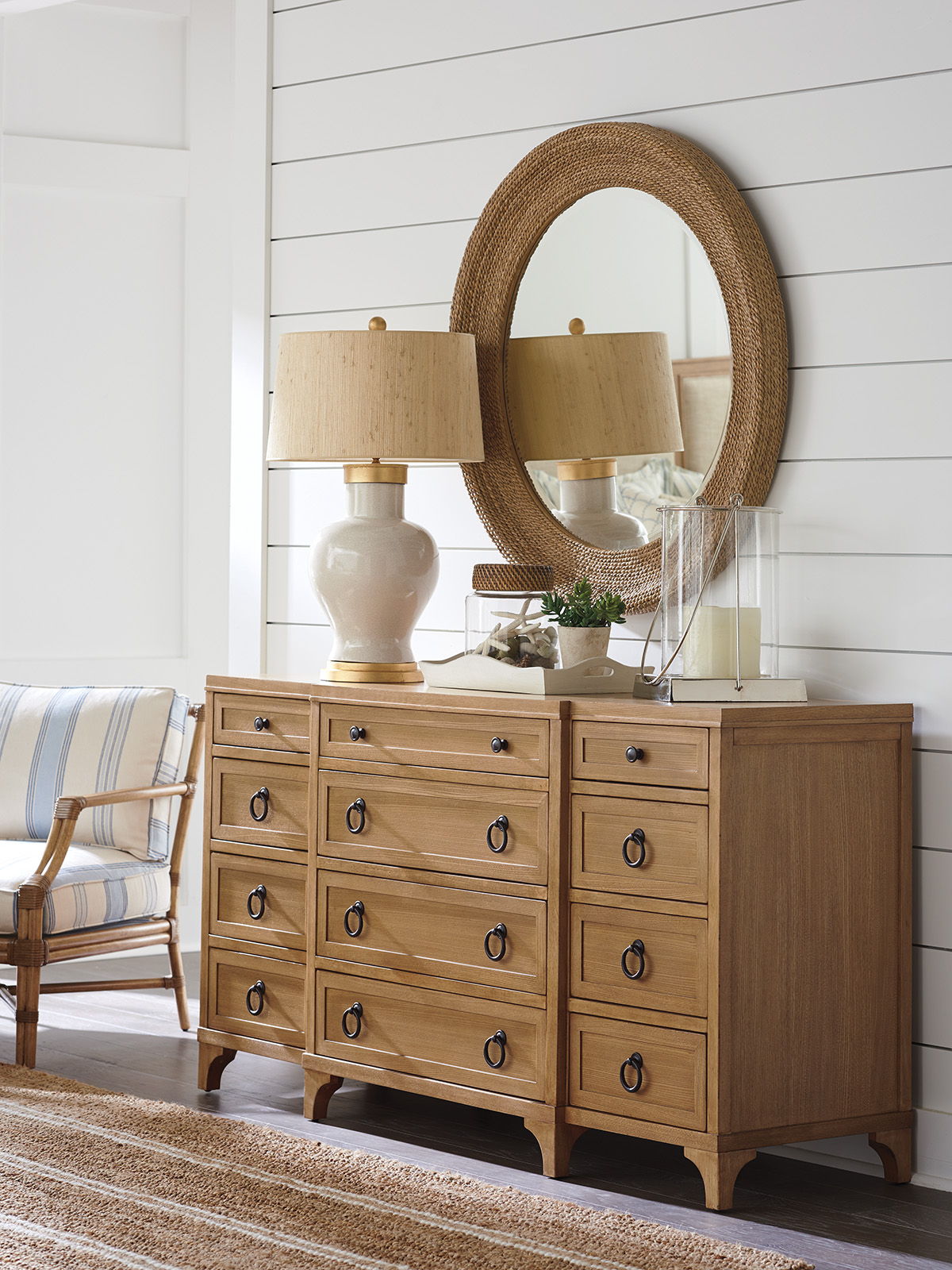 Newport - Garnet Breakfront Dresser