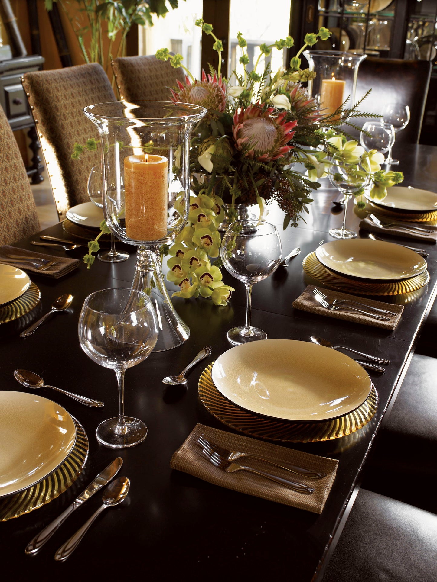 Kingstown - Pembroke Rectangular Dining Table - Dark Brown