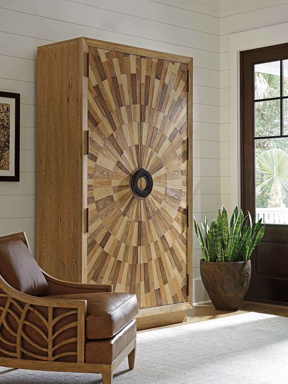 Los Altos - Pavillion Cabinet - Light Brown