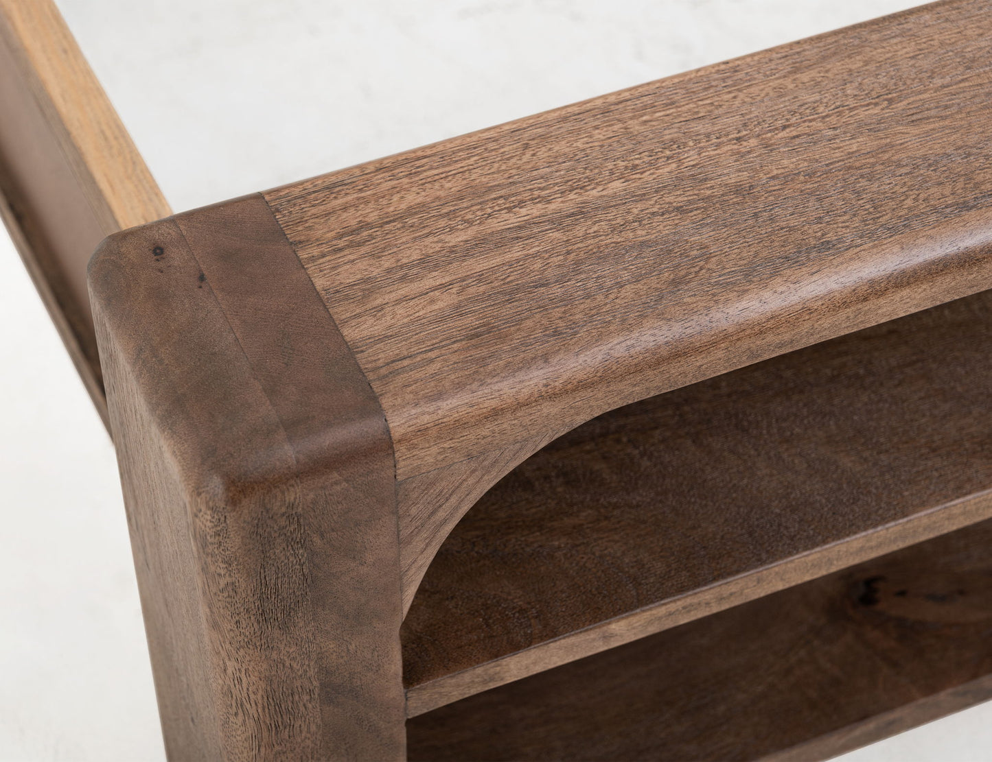Praga - Queen Storage Platform - Almond / Barrel Brown