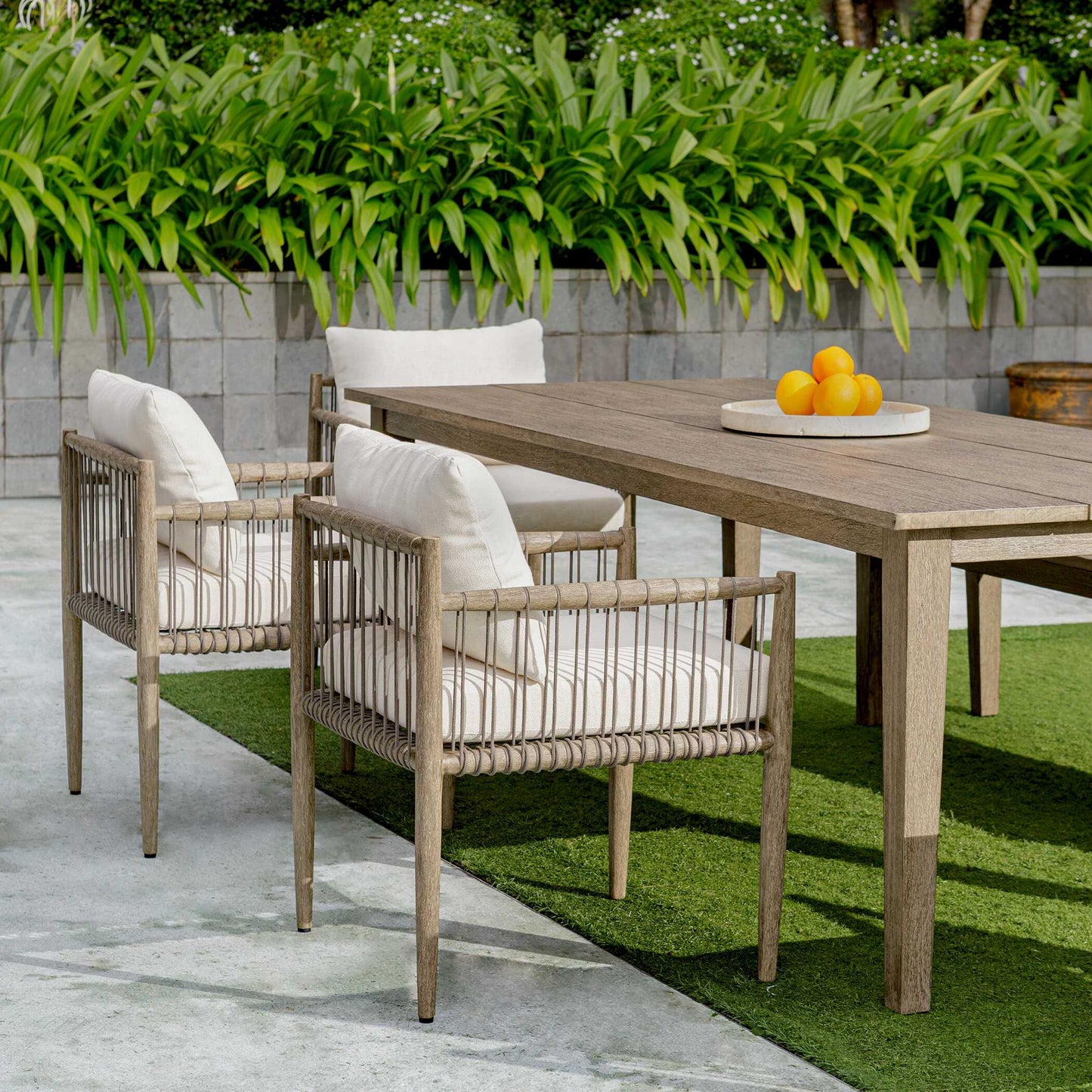 Travessa - Outdoor Round Stone Tray - White