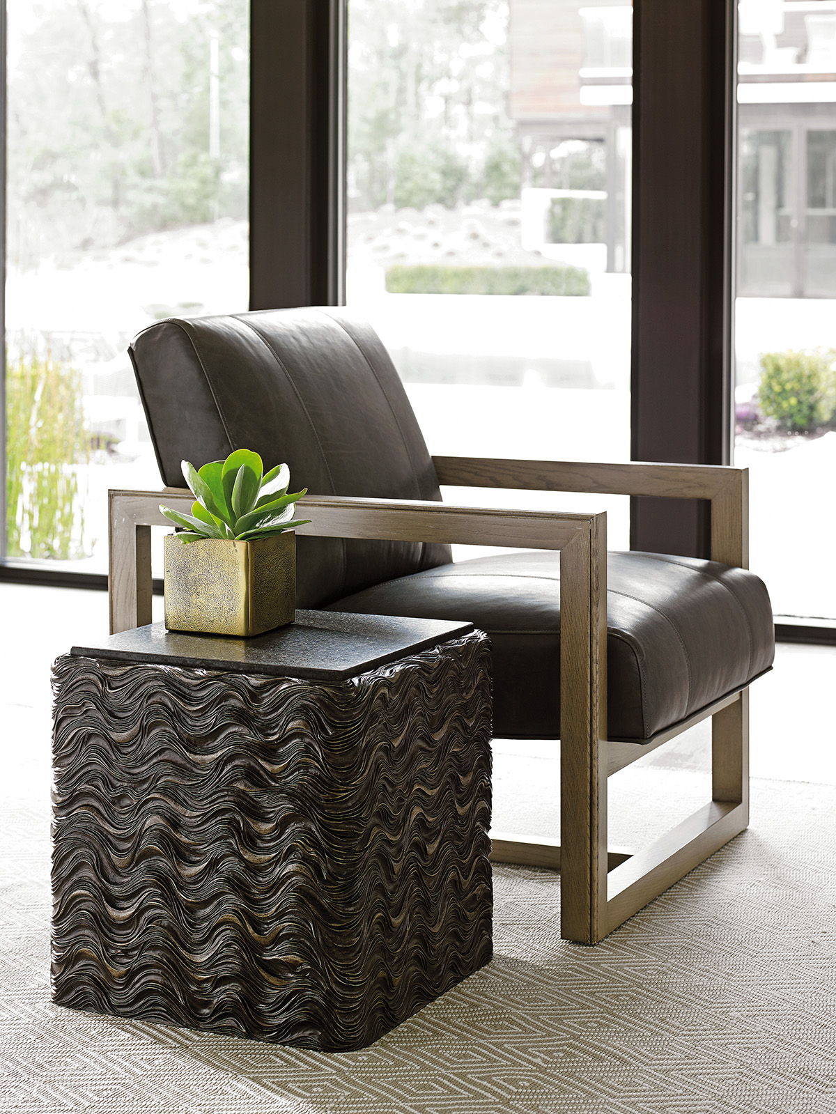 Shadow Play - Talk Of The Town Cube End Table - Dark Gray