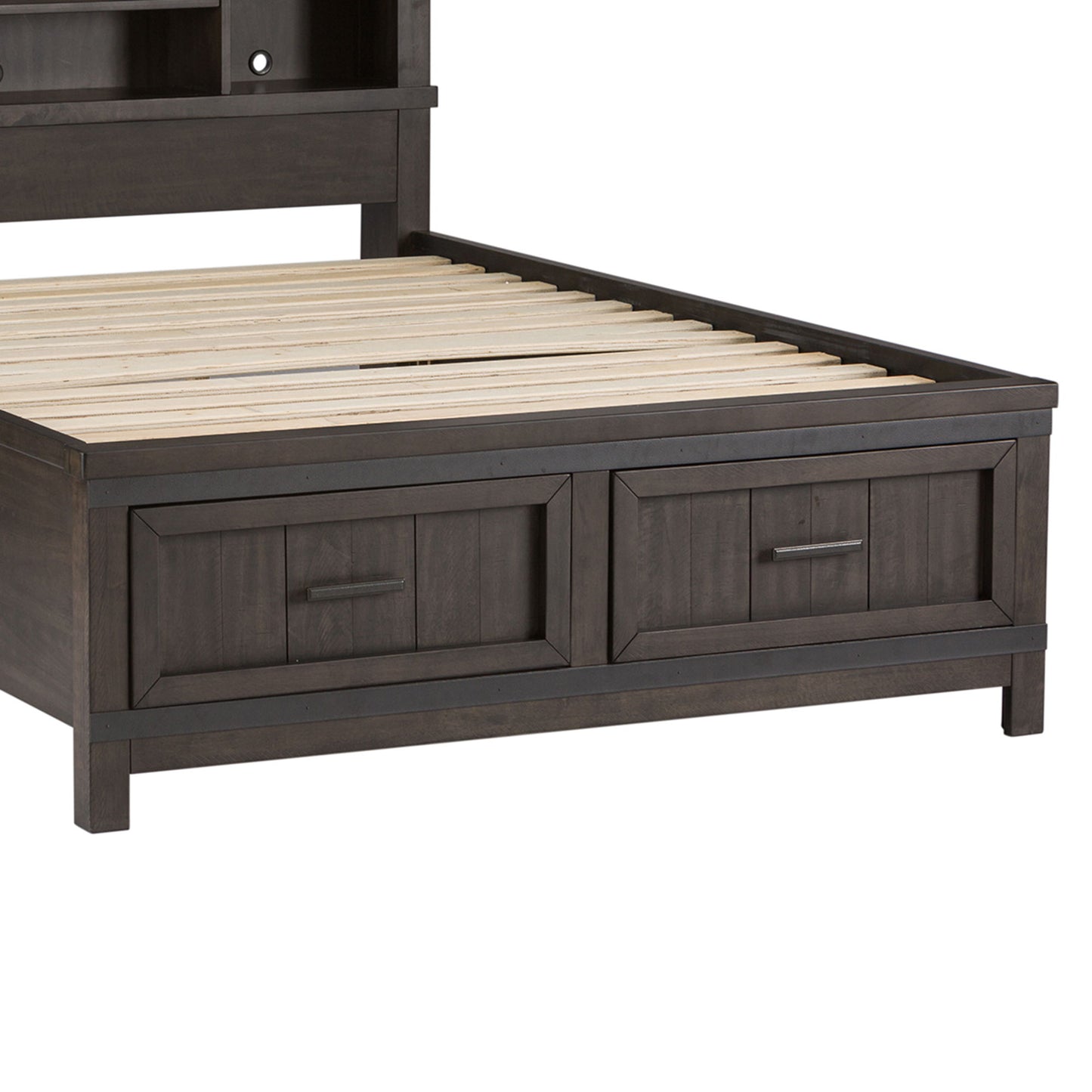 Thornwood Hills - Full Storage Footboard - Rock Beaten Brown