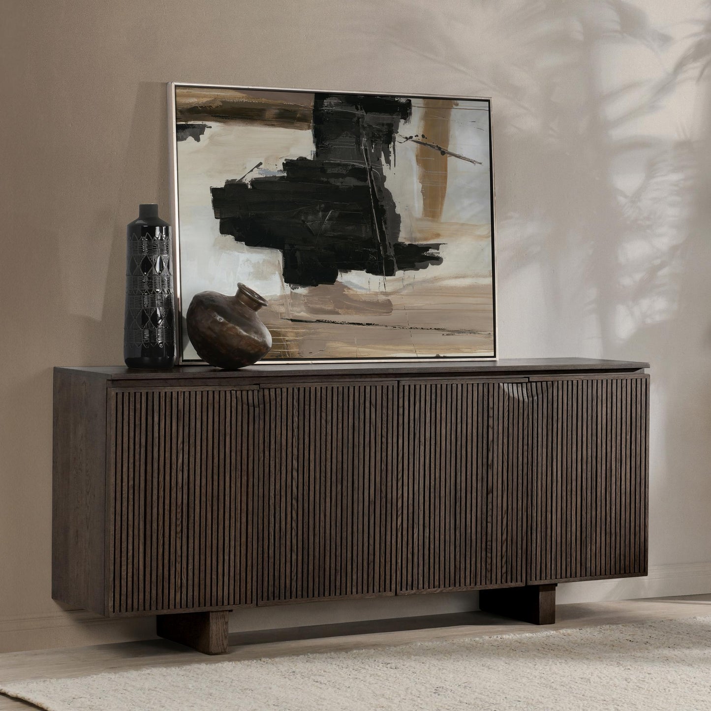 Roya - Cabinet