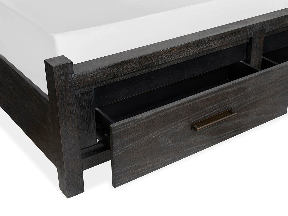 Plum Creek - Upholstered Panel Storage Bed