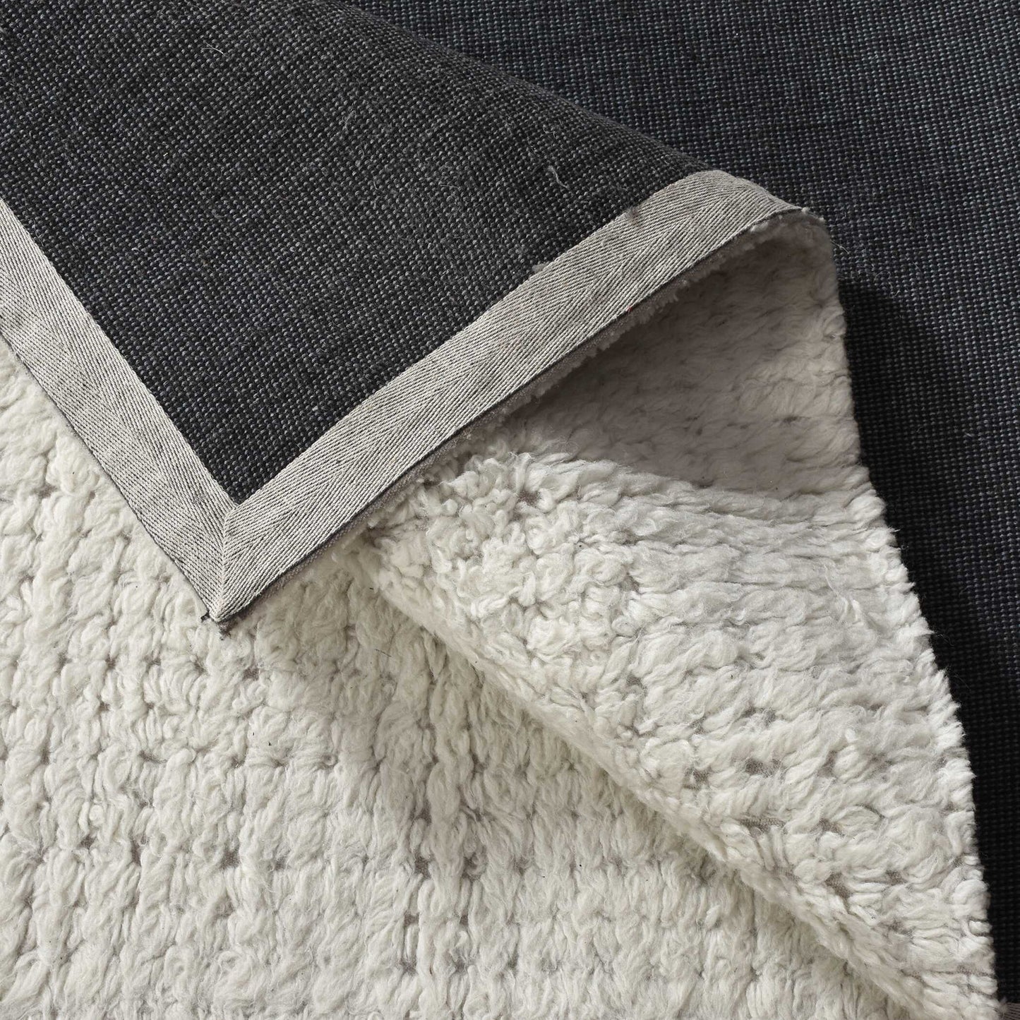 Clayhill - Rug
