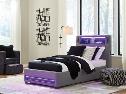 Verishaw - Upholstered Bed