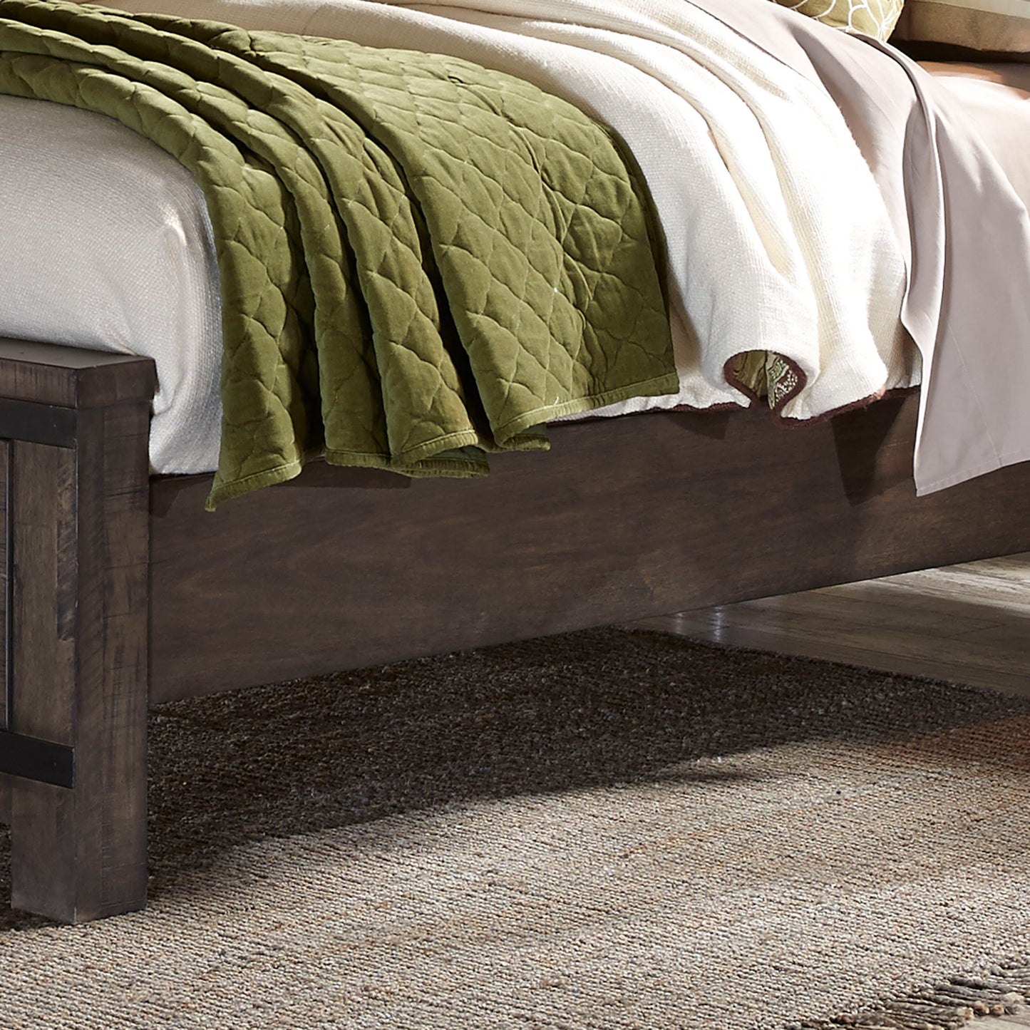 Thornwood Hills - California King Panel Rails - Rock Beaten Brown