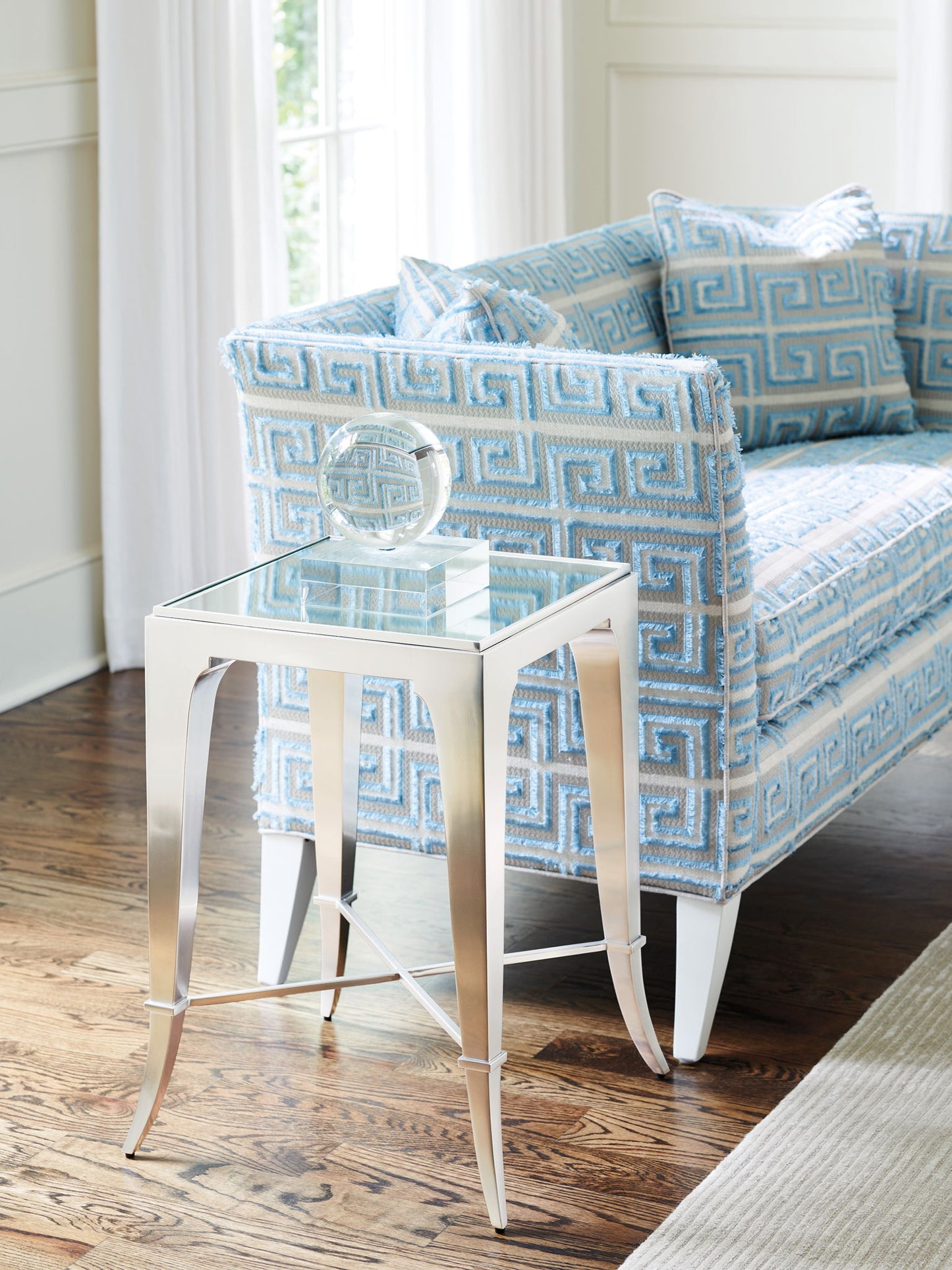 Avondale - Hampstead Settee
