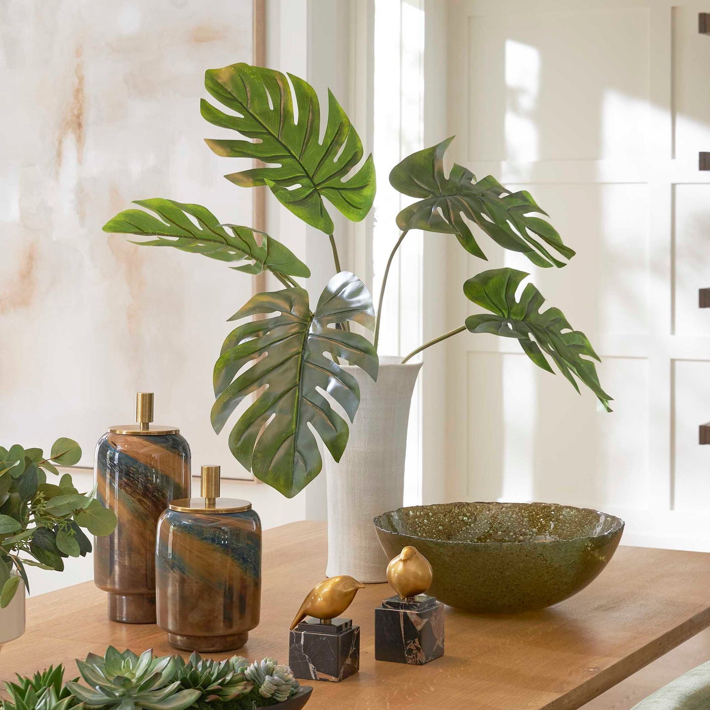 Muse - Monstera Vase Centerpiece - Green / White