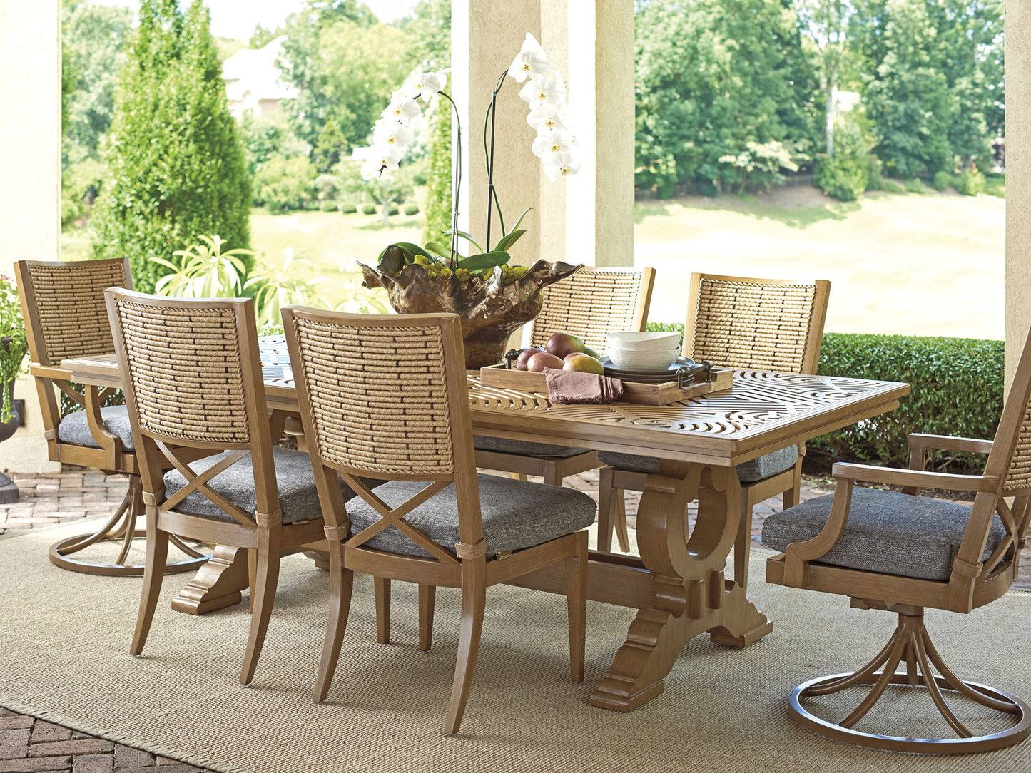 Los Altos Valley View - Swivel Rocker Dining Chair - Light Brown
