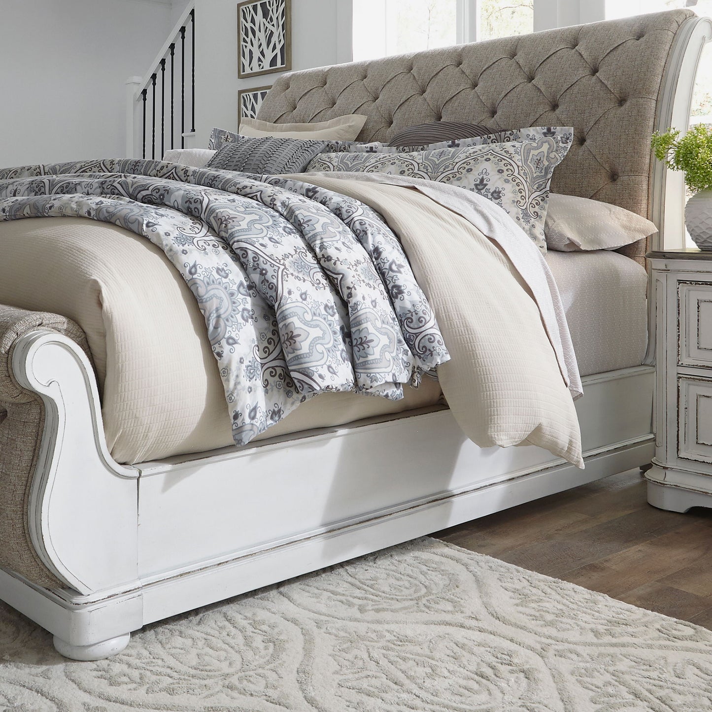 Magnolia Manor - California King Upholstered Sleigh Bed Rails - Antique White