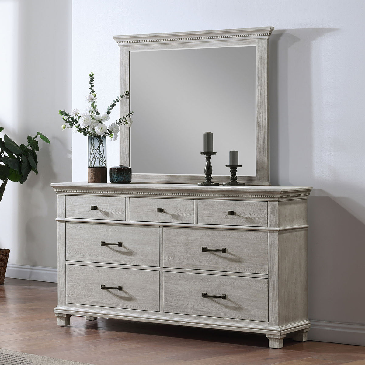 Silver Sands - Dresser