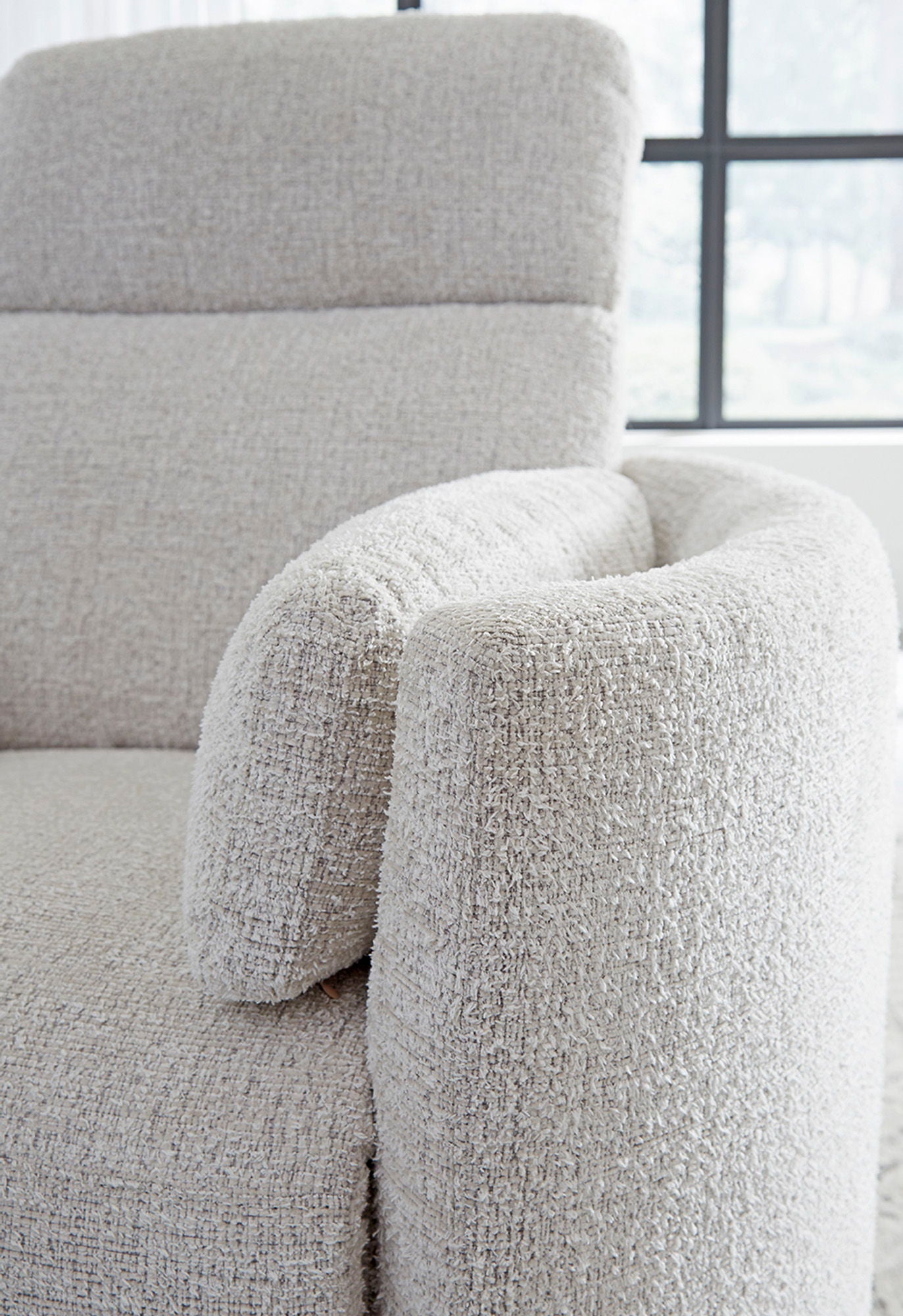 Radius - Manual Swivel Recliner