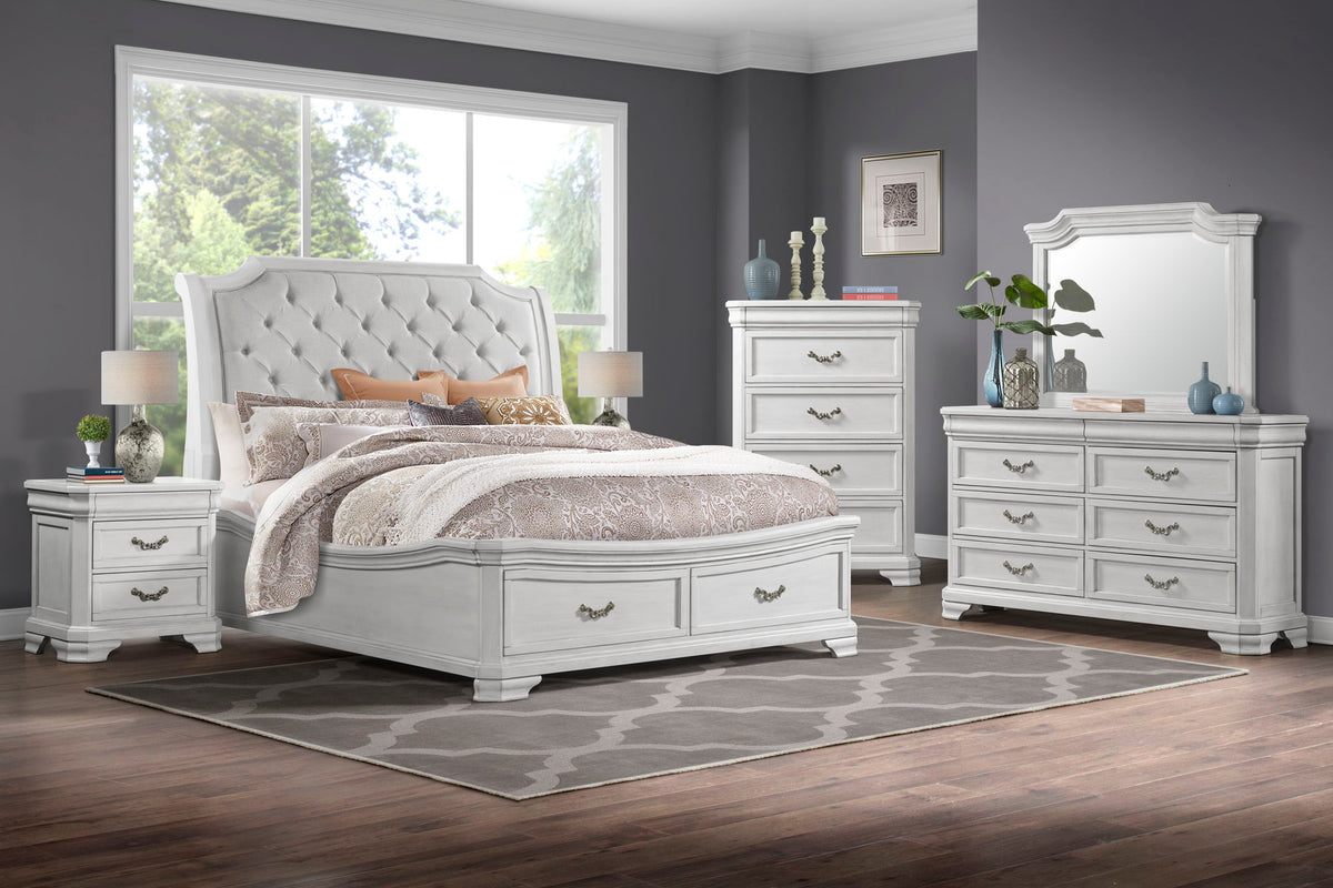 Lyndhurst - 6''6" / 6''0" King Headboard - Vintage White