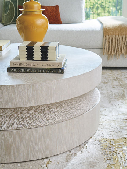 Copacabana - Bianca Round Cocktail Table - White