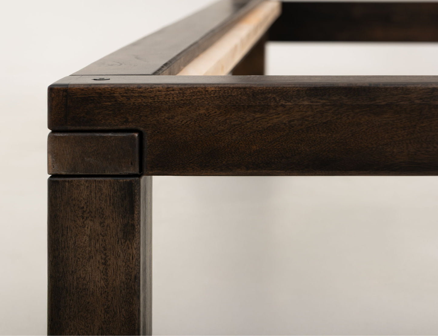 Raramuri - Queen Platform - Dark Brown