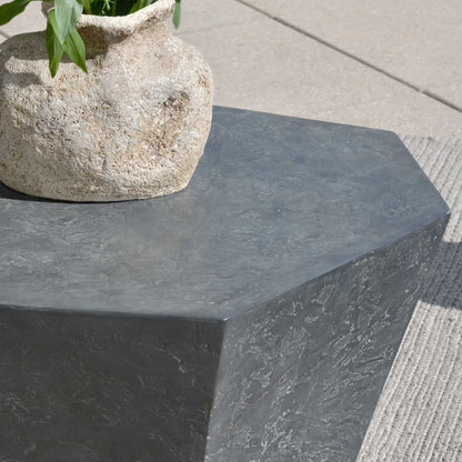 Parra - Outdoor Table