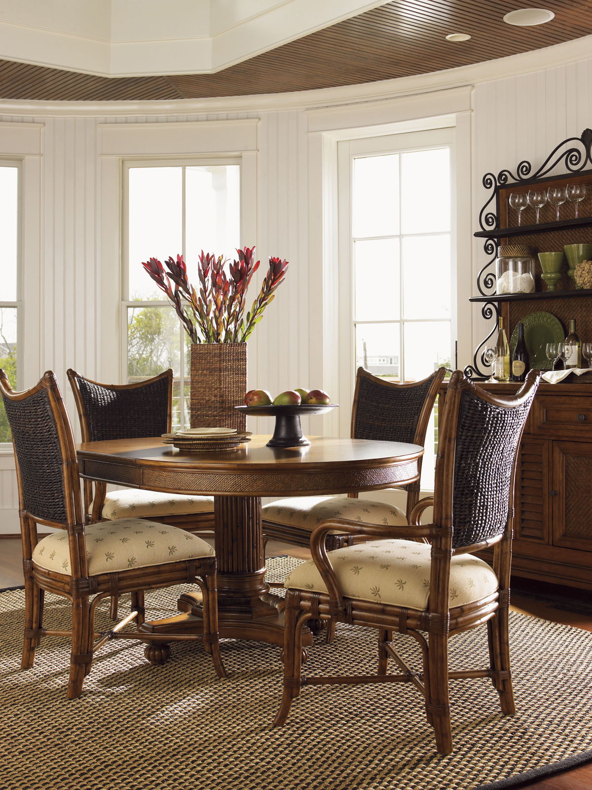 Island Estate - Mangrove Chair - Dark Brown / Black