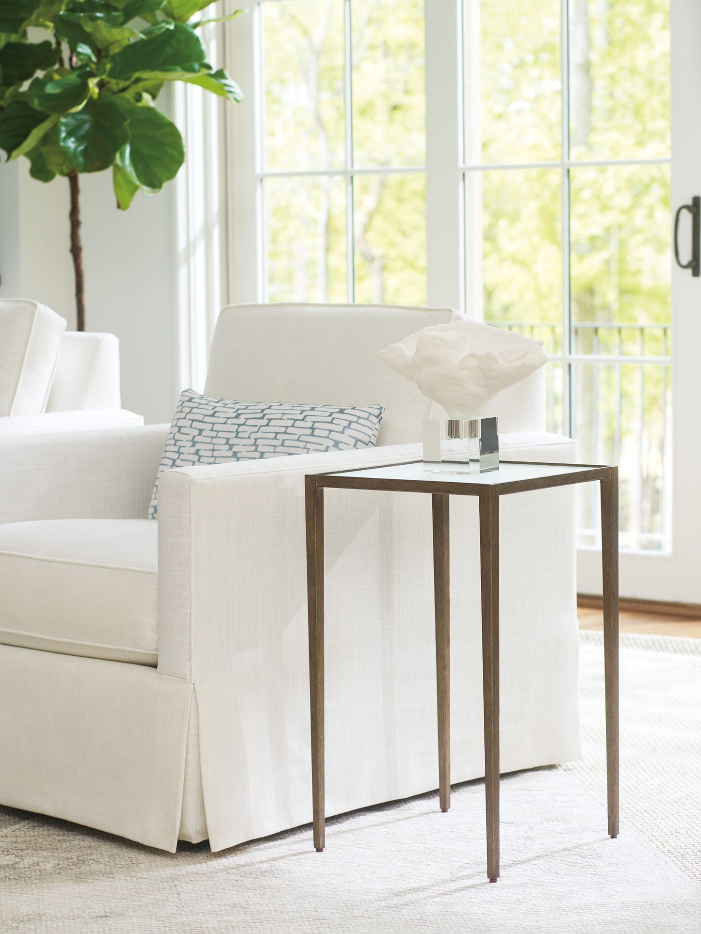 Laguna - Wyland Accent Table - Dark Brown