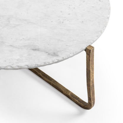 Emilia - Round Table