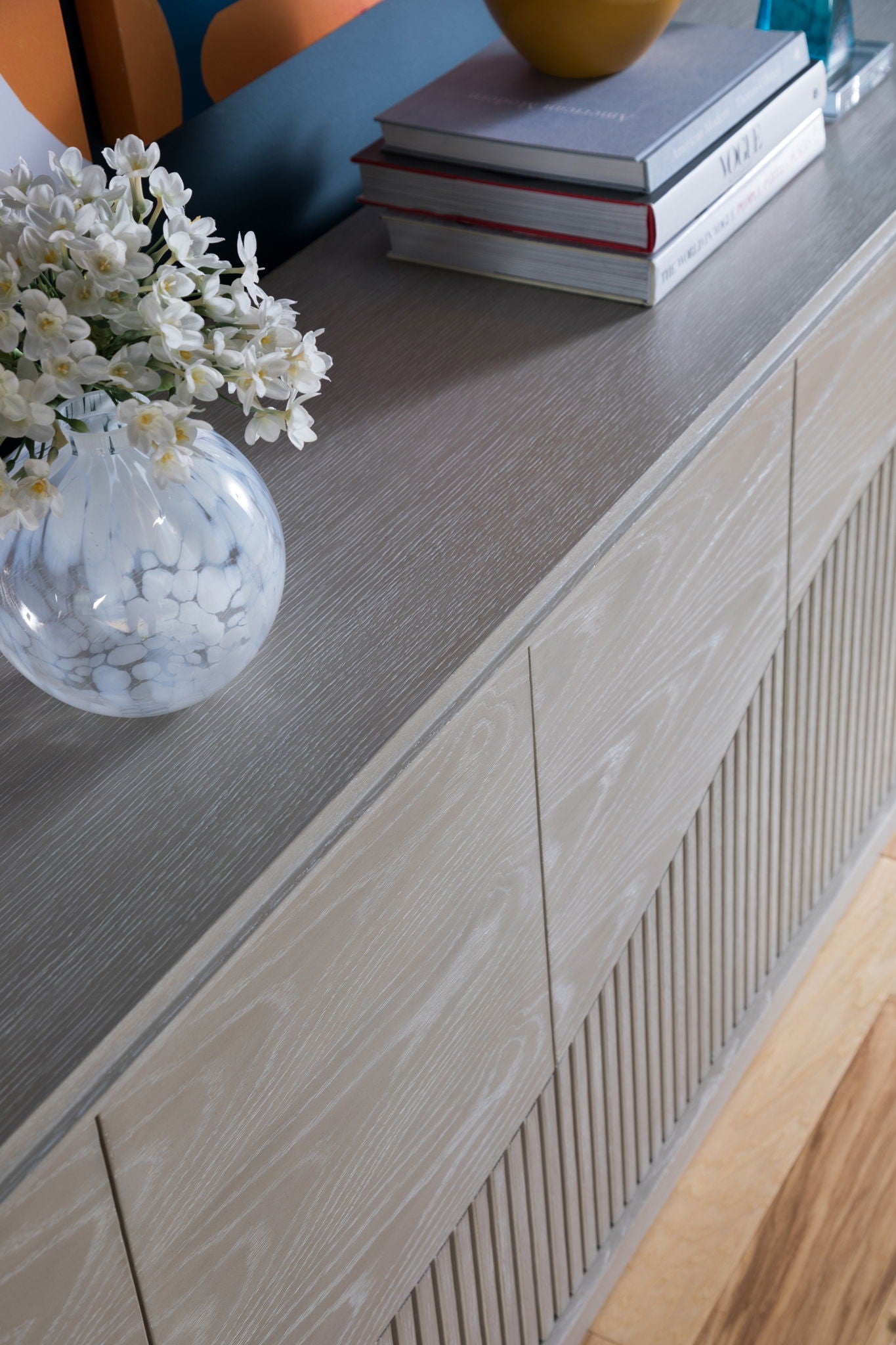Signature Designs - Daybreak Media Console - Gray