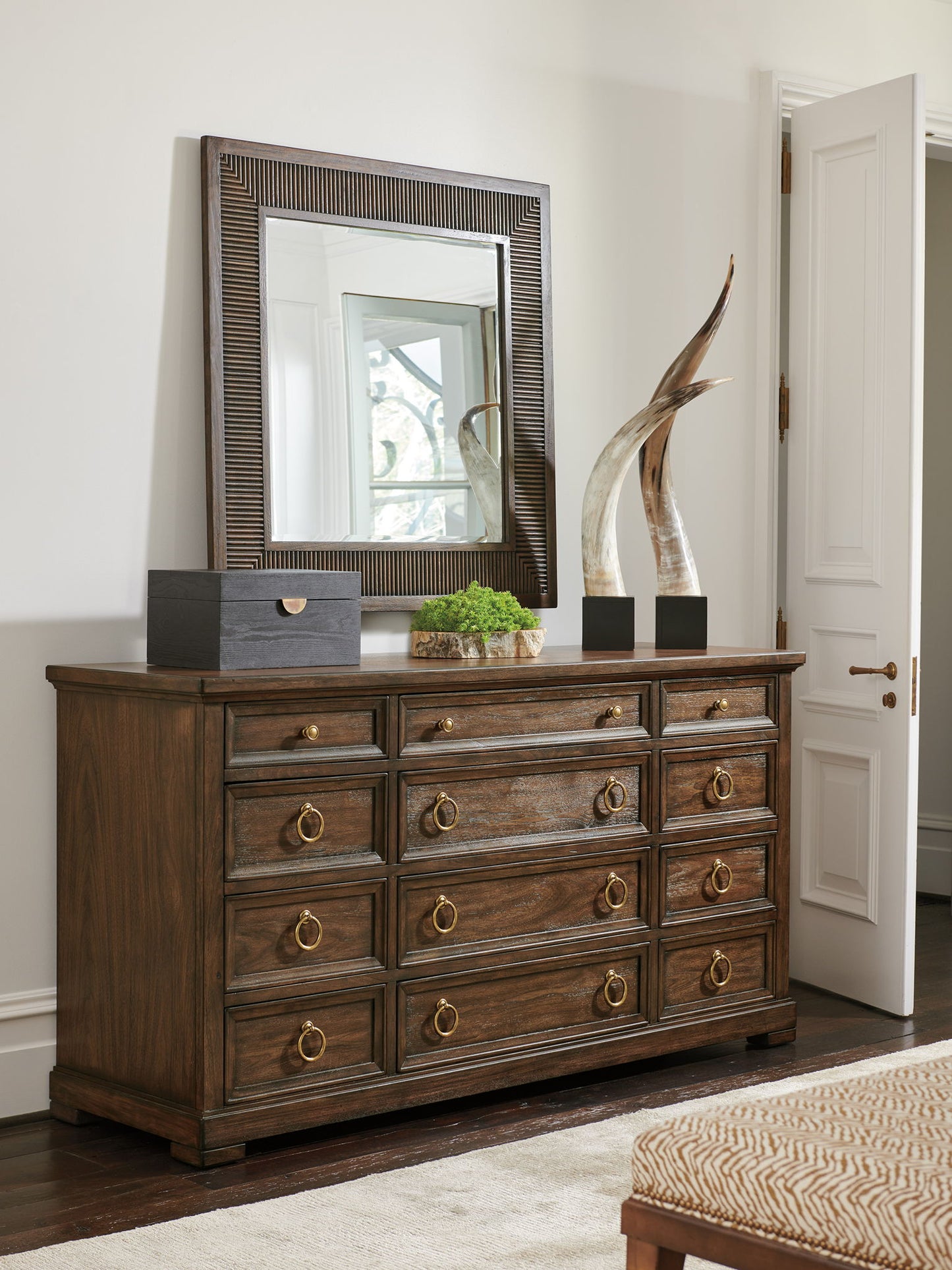 Silverado - Sereno Triple Dresser - Dark Brown